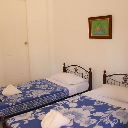 Dona Jovita Garden Resort Calamba  Luaran gambar